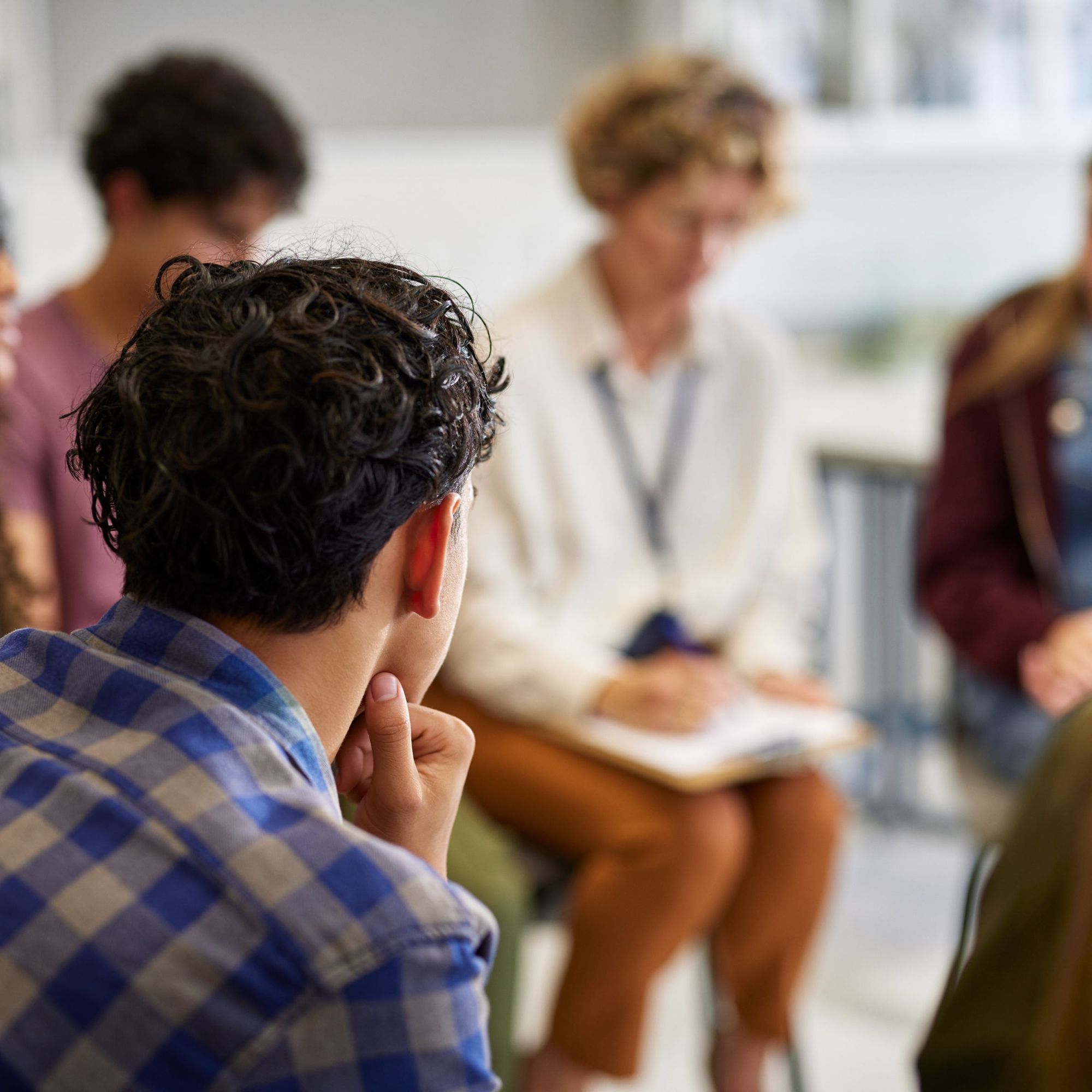 Tabac, alcool, drogue chez les collégiens : l’analyse du coût-bénéfice du programme Unplugged